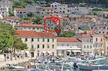 Toni Natura Hvar Town